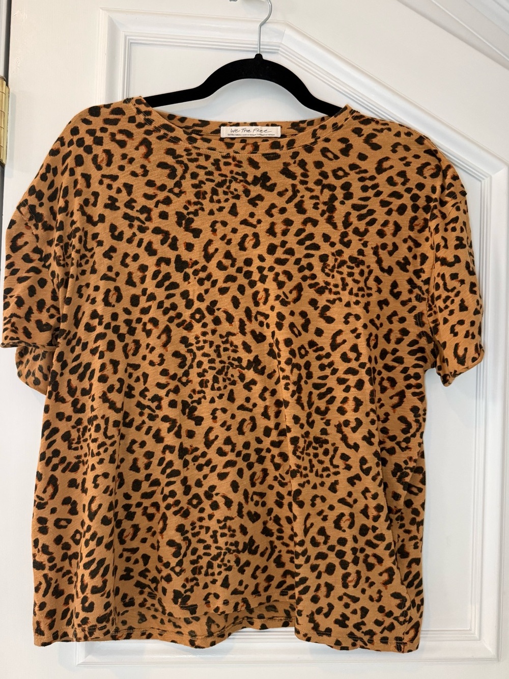 Free People We The Free Leopard Print Tee Top XS Oversized Relaxed